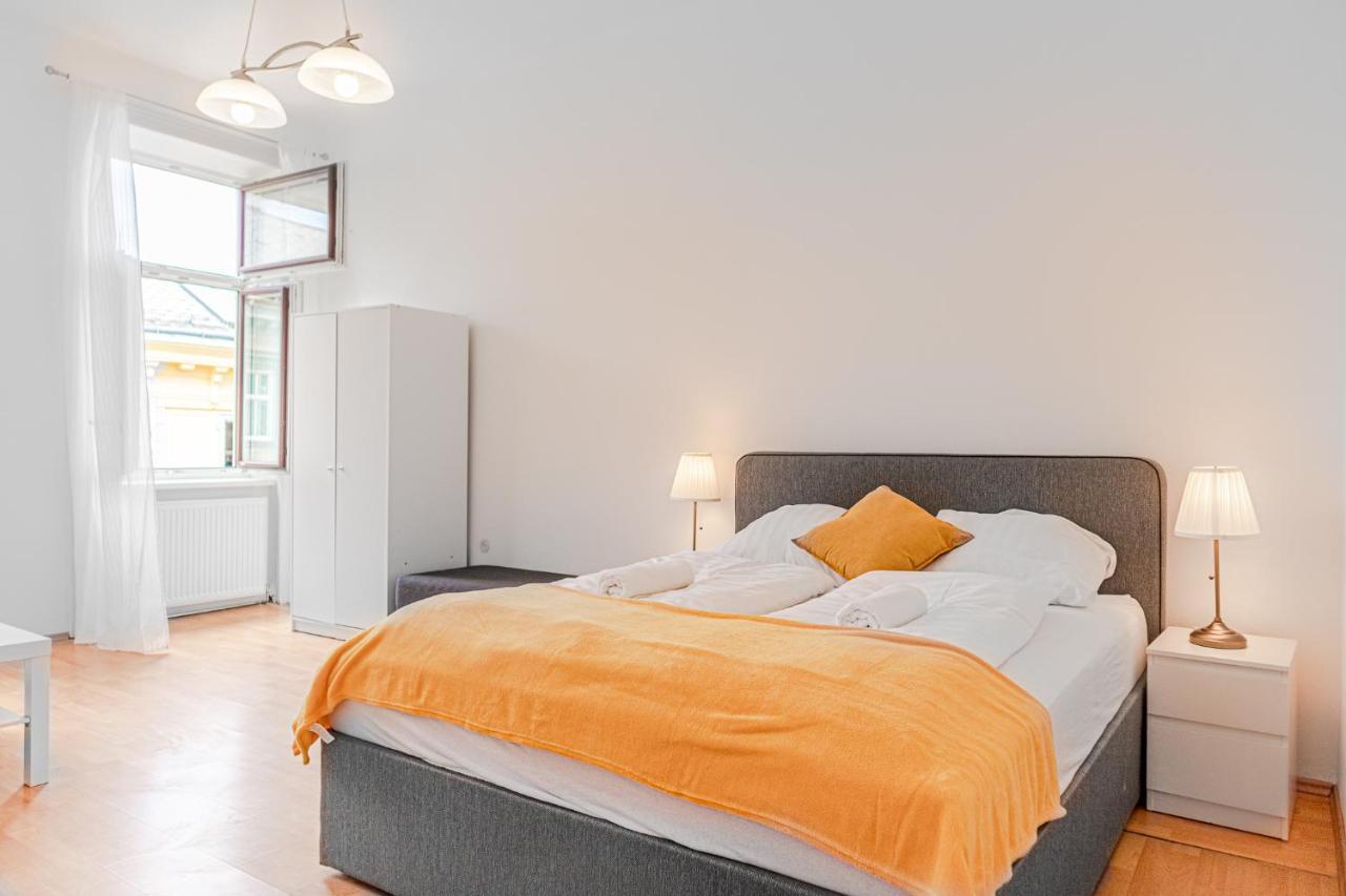 Pleasing 2Br Apt. Akh-Perfect For Groups Viena Exterior foto